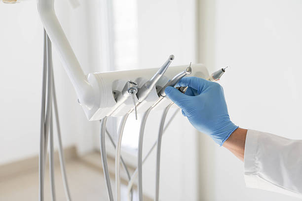 24/7 Emergency Teeth Whitening experts in Leadington, MO
